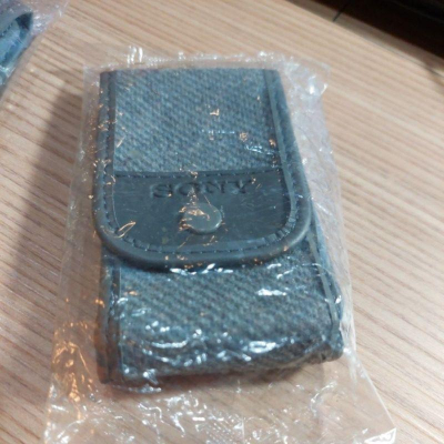 sony 毛呢灰色電池收納包小物品收拿袋