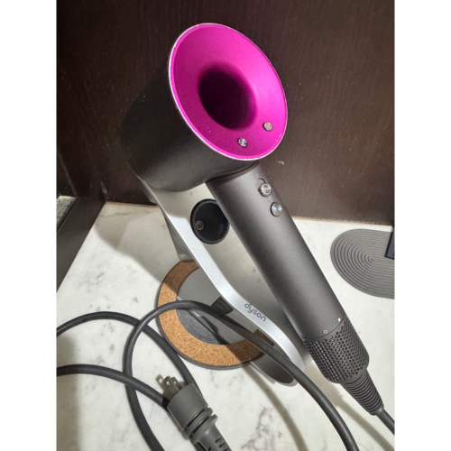 二手 dyson 吹風機 戴森吹風機 附架子