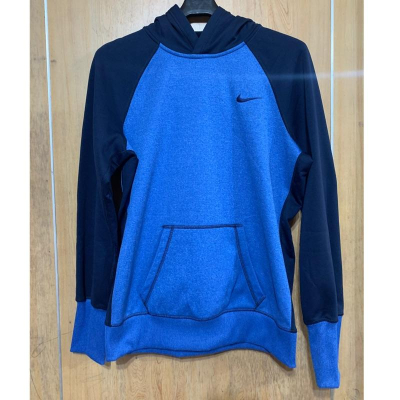 Nike 長袖薄帽T