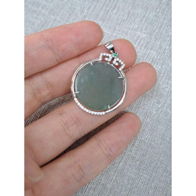逸品軒～天然玉A貨-Z5889-925銀瓜料無事牌墜子直徑19.3mm厚5mm?特價888元▪️一般的無事牌