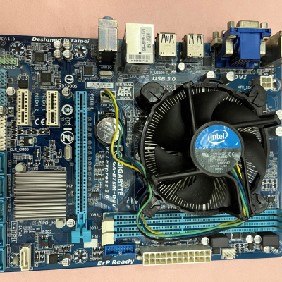 二手CPU+MB:i5 3470+技嘉B75m-D2V，功能正常，保固七天！售出不退！桃園可以面交！