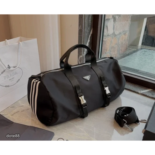 【Prada × Adidas】普拉達和阿迪達斯聯名款男女通用手提商務行李包旅遊包健身包耐磨耐髒多功能大容量多隔層簡便