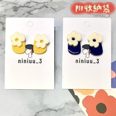 niniuu_3✨台灣現貨(出貨)『S925銀針-夏季小花壓克力耳環』可愛耳環 y2k耳環 小花耳環 花朵耳環 夏天耳環