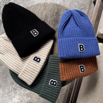 【DOE.FF】亮色貼布刺繡B毛線帽｜現貨｜ 毛帽 帽子女 帽子男 遮陽帽 老帽 棒球帽 帽子 鴨舌帽