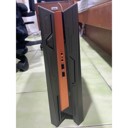 ASUS ROG GR8 II i5-7400 獨顯GTX1060 迷你電競桌機