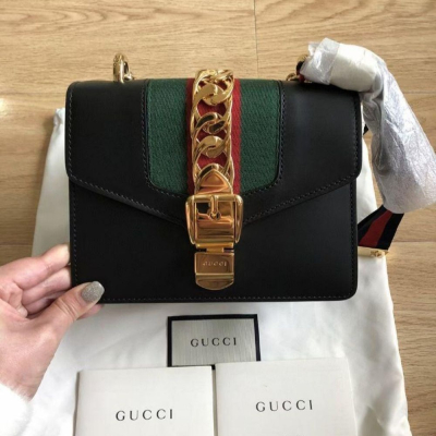 二手99Gucci/古馳 黑色Sylvie小號鏈條包 超級美 仙氣十足 緞帶蝴蝶結