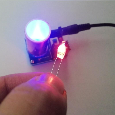 台中現貨 迷你特斯拉線圈 DIY 成品 隔空點燈皆含12V電源充電器套件現貨