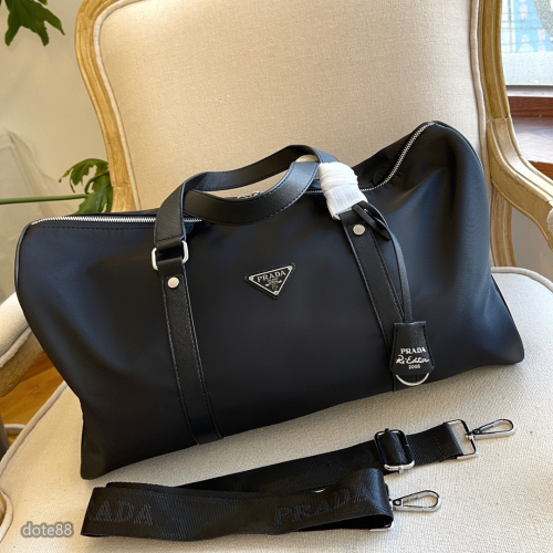 【Prada 】普拉達款男女通用手提商務行李包旅遊包運動健身包耐磨耐髒多功能大容量多隔層簡便實用出門必備簡約時尚百搭