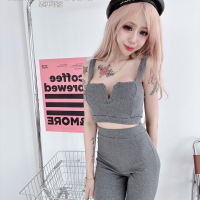 【S.T SHOP】1505 微性感小V罩杯背心+落地喇叭褲(罩杯可拆)