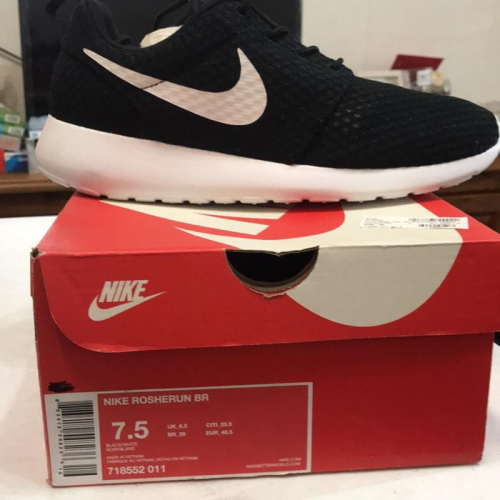 Nike rosherun 初代