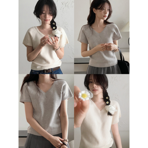 ? 正韓製-3kg柔軟修身短袖上衣 knit （ slowand 自訂款 ） 針織 毛衣 換季 V領尺寸：Free,平