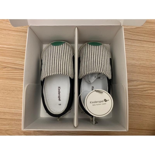 近全新 Kinderspel 嬰兒寶寶幼兒兒童 郊遊趣休閒學步鞋 條紋小紳士 15cm $1490 童鞋 休閒鞋