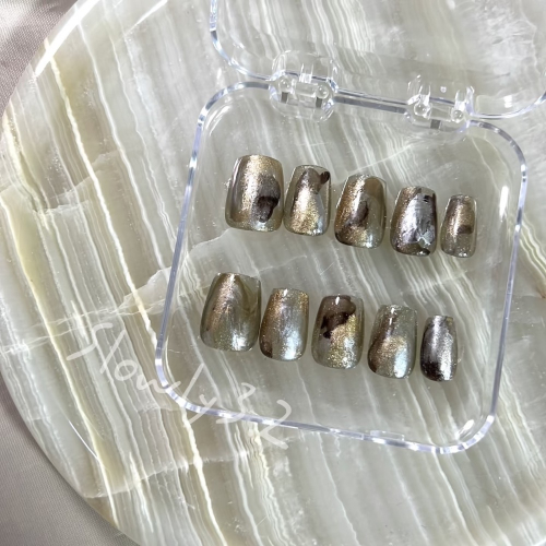 ???????.? 【琥光墨影】 手工穿戴甲
