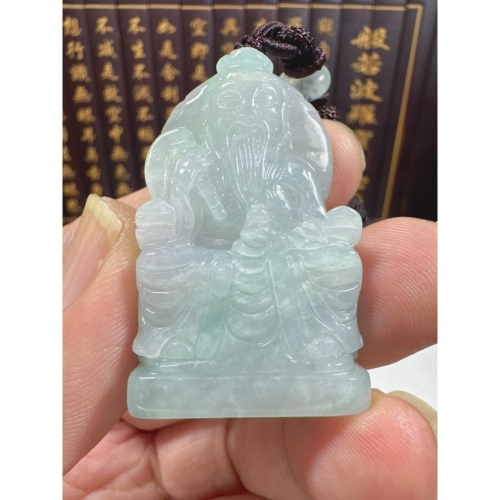 天然翡翠A貨-太上老君立體厚庄掛件，小擺件 商品編號071010