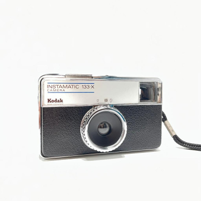 【兔子棒棒相機店】Kodak INSTAMATIC 133-X 柯達/底片相機 (附手腕帶+電池)