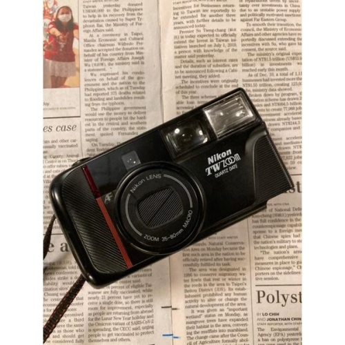 Nikon TW ZOOM AF底片相機