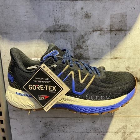 RS代購 NB 全新正品優惠 NB女款- Fresh Foam X 880 V13 Gore-Tex® 寬楦 2E