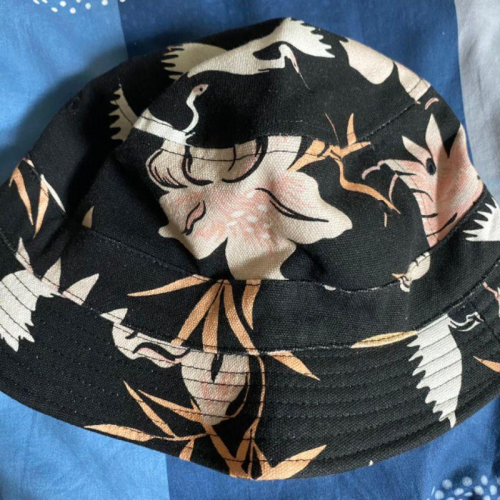 【全新】Quiksilver sunset fligt bucket 戶外運動帽 漁夫帽 M