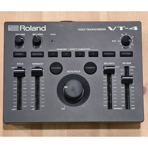 Roland VT-4 專業人聲變聲效果器 盒裝配件全 歌手實況VTuber神器 台灣公司貨