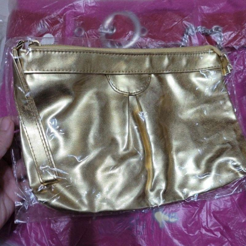 雅芳金色化妝包 手拿包