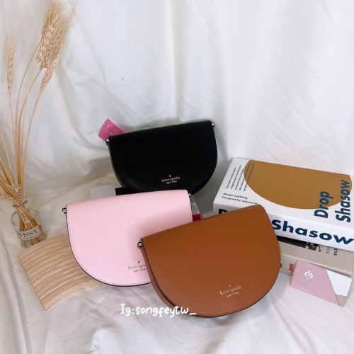 美國代購??台灣現貨 Kate spade 掀蓋馬鞍包 斜背包