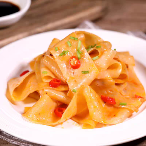 ［預售］阿寬的麵皮料理115克×5包（麻辣味）