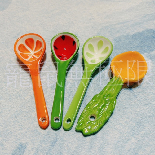 ✔️現貨 倉鼠陶瓷造型湯匙 (西瓜/橘子/檸檬/紅蘿蔔 ) 黃金鼠/三線鼠/一線鼠/蜜袋鼯/睡鼠/倉鼠湯匙/倉鼠輔食勺