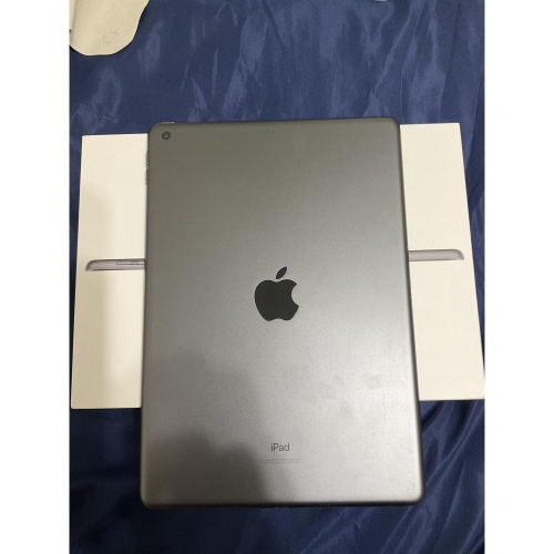 *二手近新*iPad 9 WiFi 64G 太空灰 多配件 完美機況