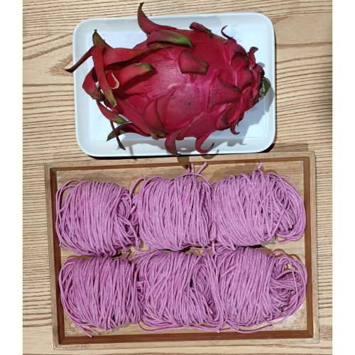 【菜漆麵匠】火龍果拉麵
