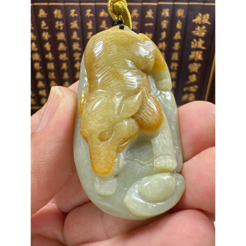 天然翡翠A貨-開運招財進寶福氣小豬立體掛件 商品編號070210
