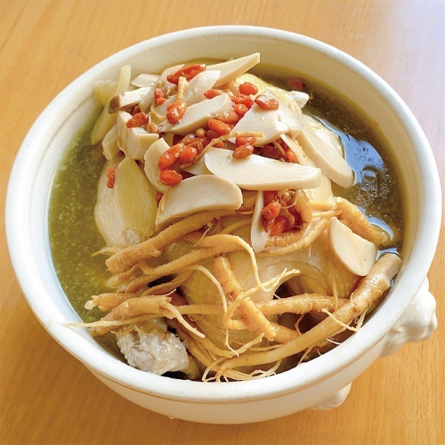 枸杞人蔘雞湯
