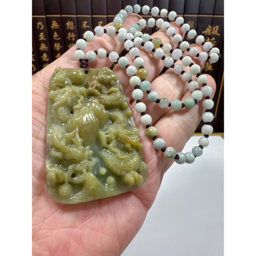 天然翡翠A貨-四龍聚財擁江山掛件 商品編號：062304