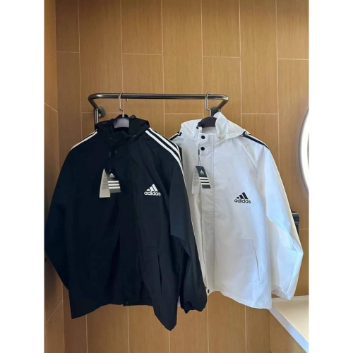 妍閻外套