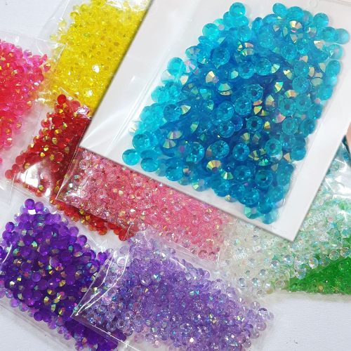 西西手工藝材料 26053 幻彩透明鑽4mm(約4g) 壓克力鑽 平底水鑽 手機貼鑽 無膠貼鑽 平底鑽 小水鑽 滿額免運