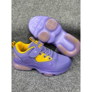 麻糬鞋屋?FILA-女童/大童抗菌防臭輕量慢跑運動鞋2-J828X-991全新特價950元