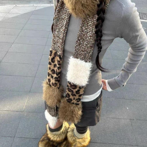 ??????｜歐美拼色辣妹小眾圍脖保暖原創設計感百搭毛絨長個性豹紋圍巾男女