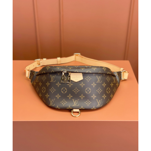 二手Louis Vuitton 老花斜挎包腰包百搭胸包
