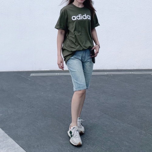 ** 台灣現貨 ** 揪in 淺藍中性五分褲 牛仔五分褲 中性 彈性 牛仔褲 刷白設計 情侶款 台灣自有品牌
