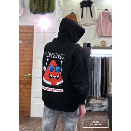 『新品上市』重磅墨鏡西瓜刷毛帽T-黑(NOF2311D011)