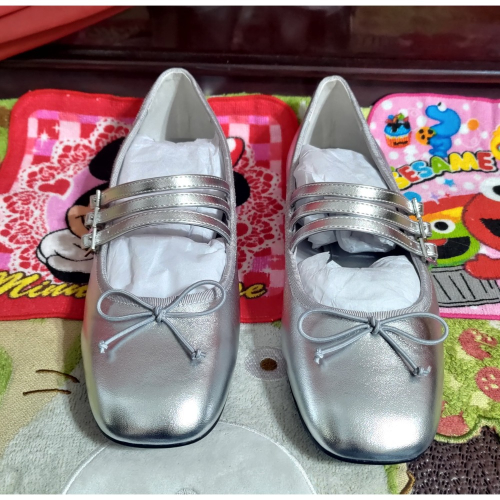 CHARLES & KEITH 多帶芭蕾舞平底鞋37號