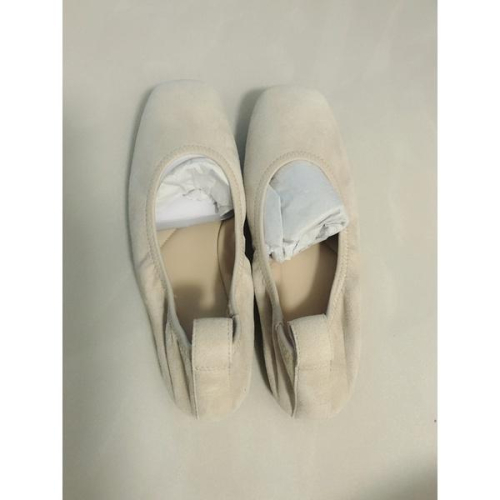 ❤️2days國際美妝精品❤️開發票英國經典 Clarks Originals Desert 女鞋 奶茶麂皮娃娃鞋芭蕾鞋