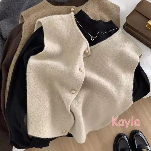 預購?免運? 別緻小金釦圓領針織馬甲背心 A1284 #Kayla.girl #少女愷拉