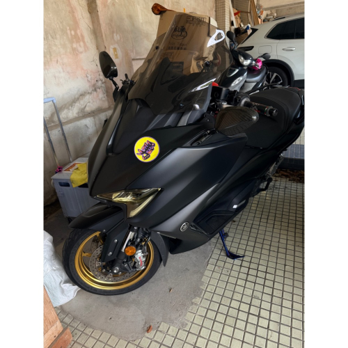 機車貼10公分