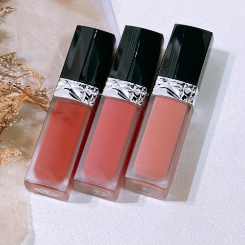 DIOR 迪奧 超完美持久唇露 100/200/458/720/999 超完美晶緻唇露 色號自選 口紅 金燦凡爾賽