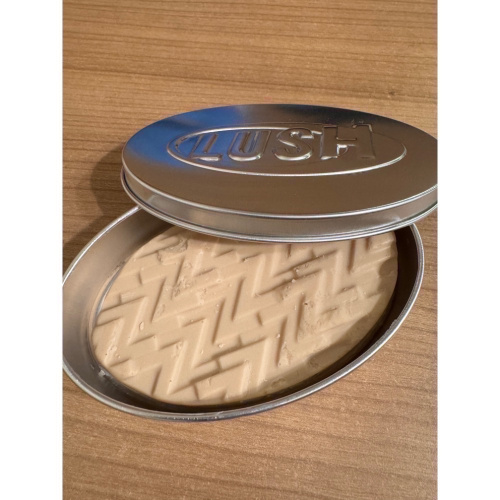 現貨?LUSH 甜睡時光鎂鹽按摩芭 deep sleep含鐵盒版