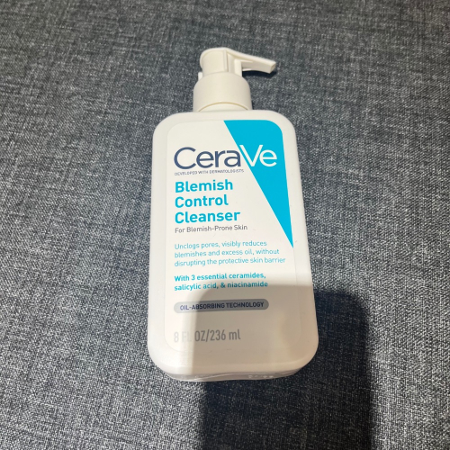 Dcard Cerave 白泥一罐