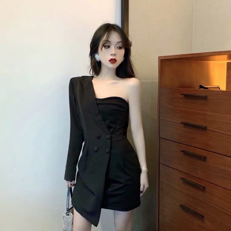 ❤️現貨在台 性感 女神 不對稱 輕熟風 設計感 氣質 顯瘦 黑色 連衣裙 洋裝 露肩 單肩 西裝 包臀 平口 抹胸
