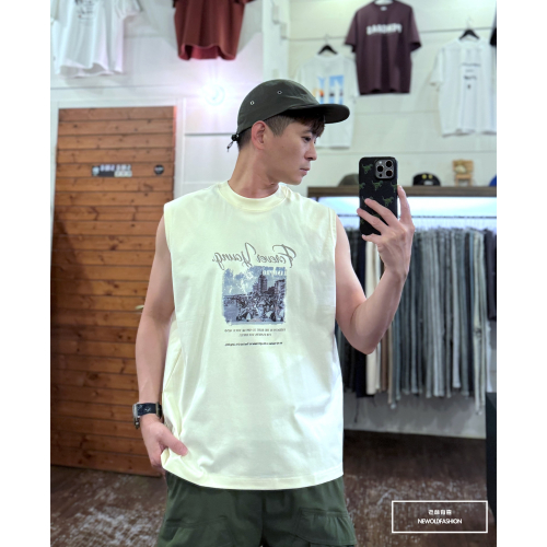 『新品上市』重磅Young素描海景棉質背心(NOF2405S8004)-米