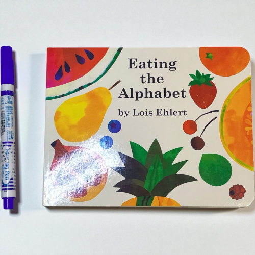 英文啟蒙 幼兒字母認知書 Eating the Alphabet 硬頁書 單字書