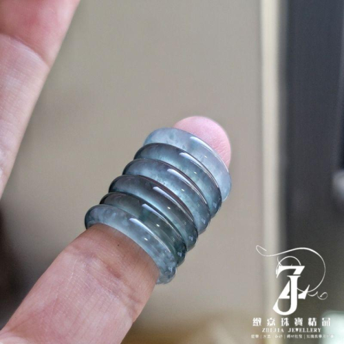 翡翠 玉戒 現貨 冰威細戒13+～13.8m 自然光 實拍 天然 細戒 直播 玉戒 戒指 瓜料